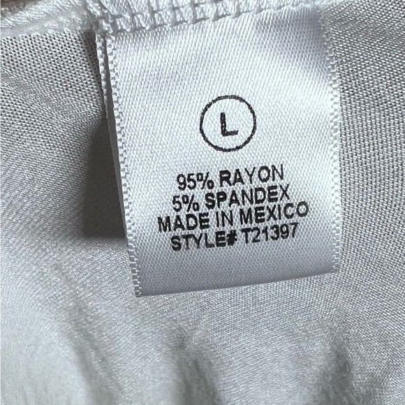 Fashion Nova long sleeve white tie waist cutout wrap crop top size large - Picture 7 of 8